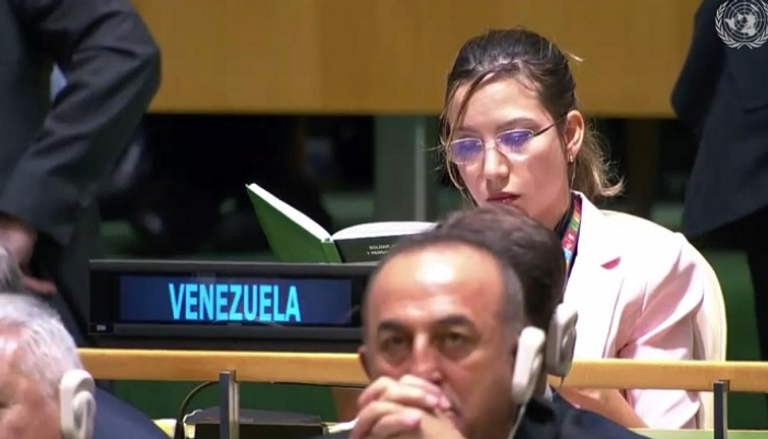 مندوبة فنزويلا أثناء كلمة الرئيس الأمريكي بالأمم المتحدة