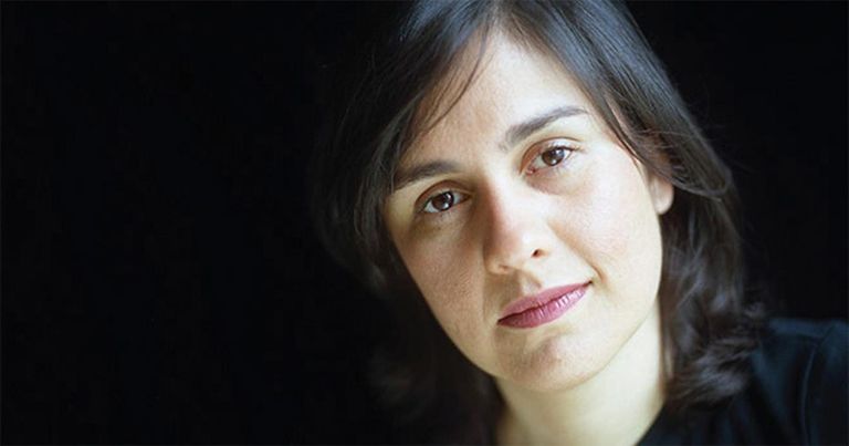 الكاتبة كاملة شمسي