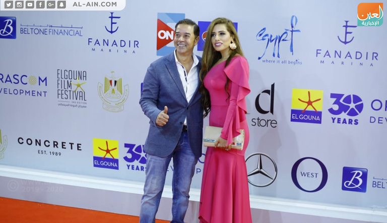 طلاب مدرسة الجونة قبل حضور عرض"الفارس والأميرة"