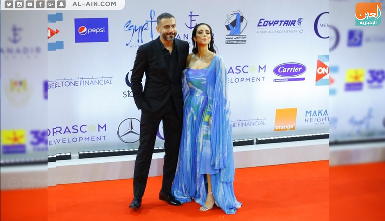 الفنان محمد فراج وخطيبته بسنت شوقي 