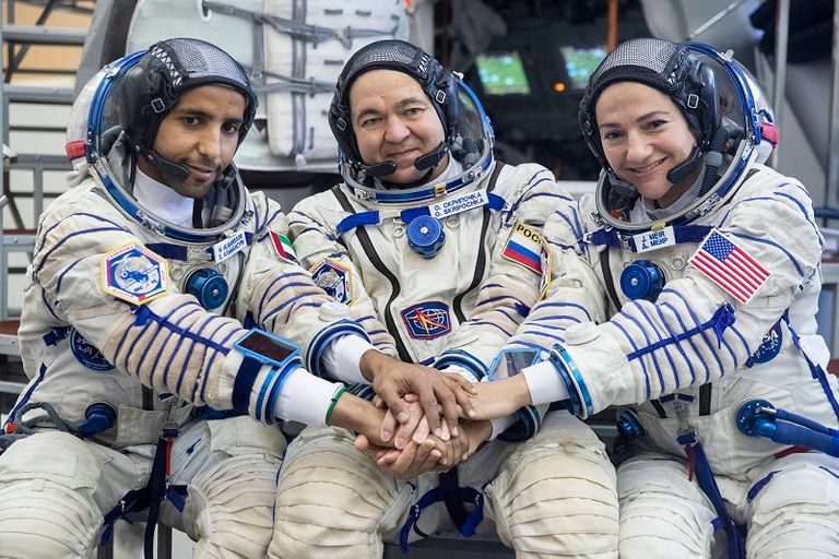 رائد الفضاء الإماراتي هزاع المنصوري