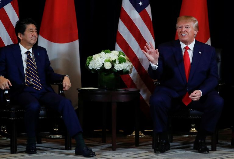 أمريكا واليابان توقعان اتفاقية تجارية بالأحرف الأولى