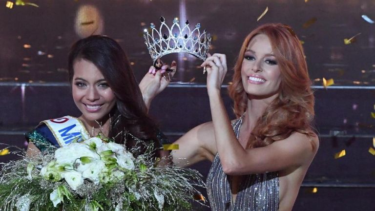 فايمالاما شافيس وماييفا كوك