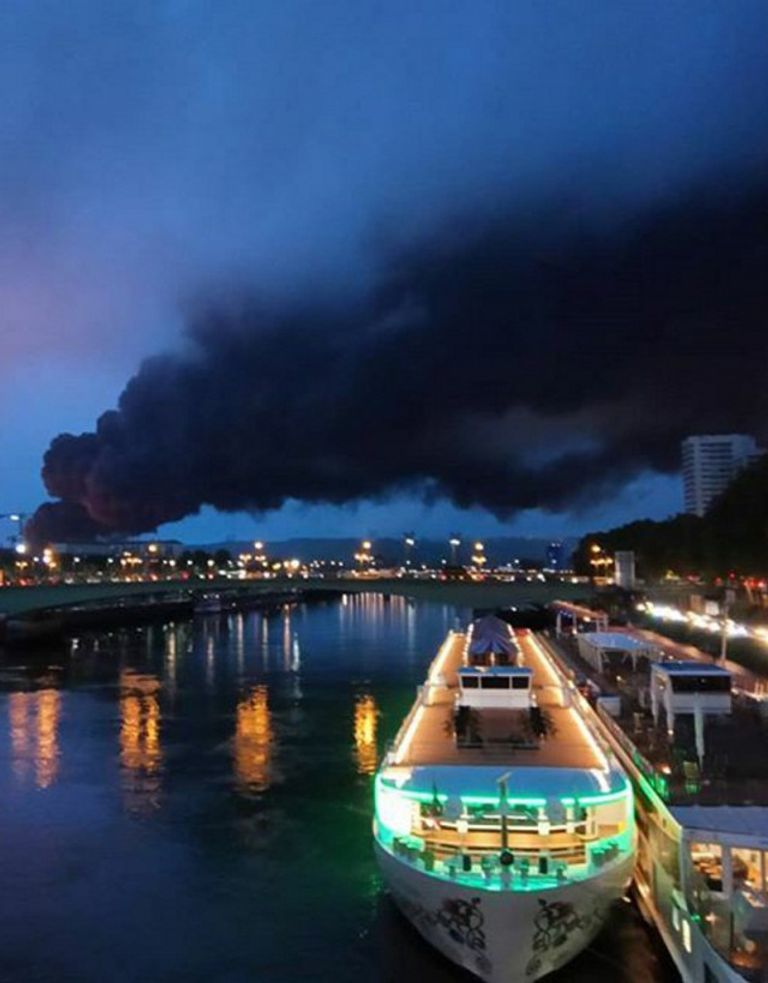 حريق كبير في مصنع كيميائي في مدينة روان الفرنسية