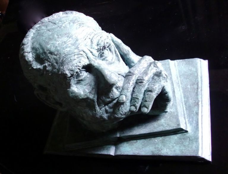 ألبيرتو مورافيا 