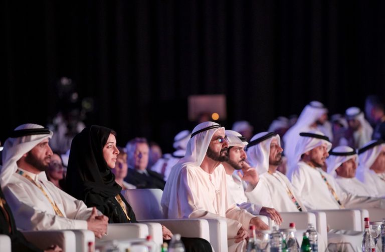 الشيخ محمد بن راشد يحضر فعالية إزاحة الستار عن شخصيات إكسبو 2020