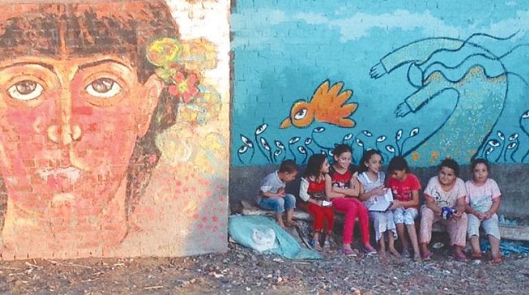 إحدى جداريات ملتقى البرلس في دورة سابقة