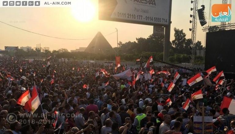 مسيرات مؤيدة للسيسي بالقاهرة