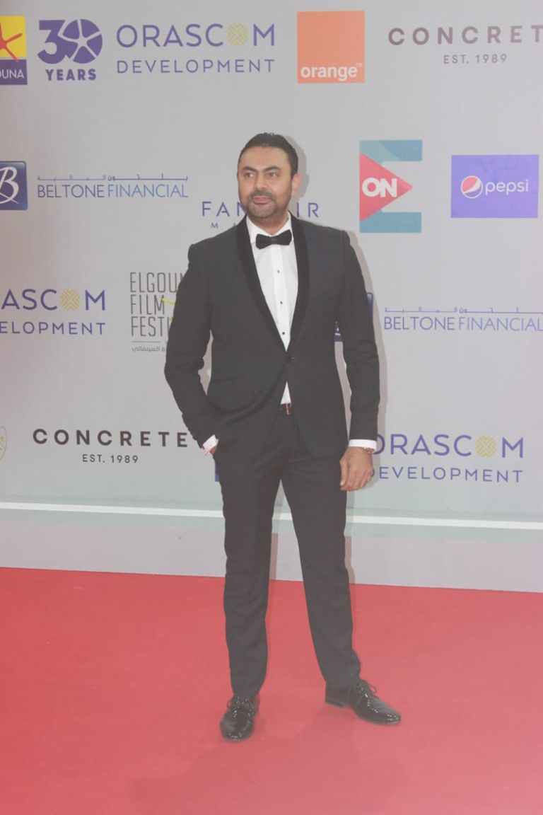 النجم العالمي ستيفن سيجال