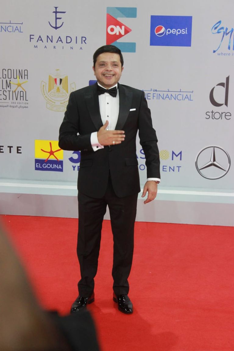 النجم العالمي ستيفن سيجال