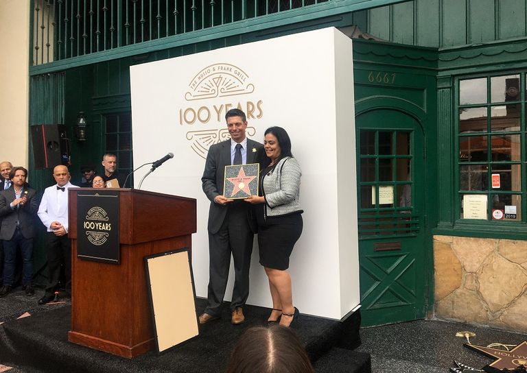 نجمة مطعم "موسو آند فرانك" على ممر الشهرة