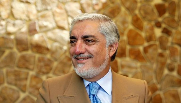 عبدالله عبدالله المرشح بالانتخابات الرئاسية الأفغانية - رويترز