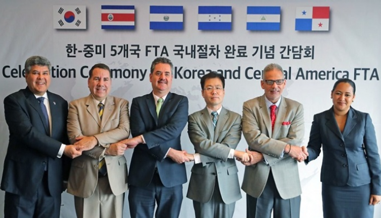 كوريا الجنوبية تبرم اتفاقية تجارة حرة مع 5 دول 