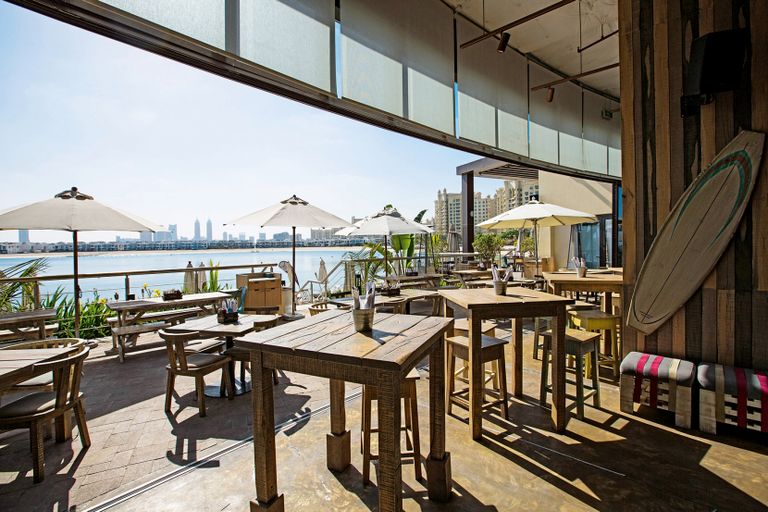 أجمل مطاعم دبي على البحر