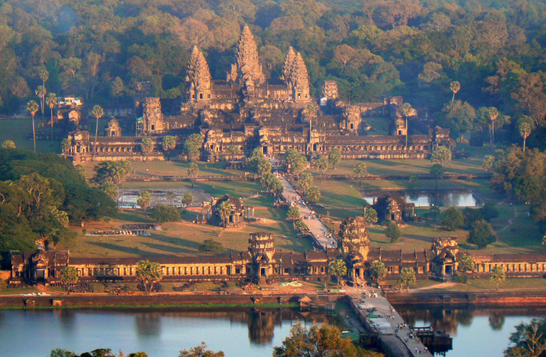 أفضل الوجهات لأصحاب الميزانية المحدودة للشباب في عمر الـ30