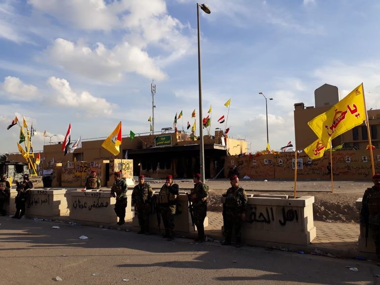 عناصر مليشيا الحشد تنسحب من محيط السفارة الأمريكية