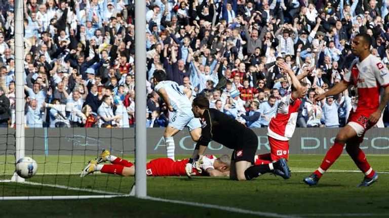 هدف العاشرة