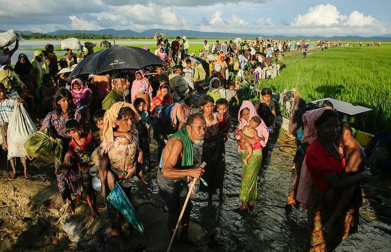 27 صورة ترصد أحداث 10 سنوات