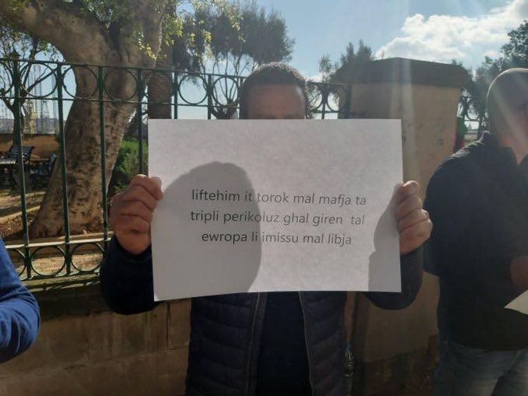 مظاهرة للجالية الليبية في مالطا تندد بالتدخل التركي
