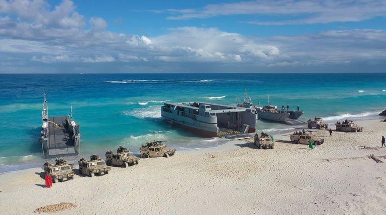 جانب من القطع البحرية العسكرية المصرية المشاركة في التدريب