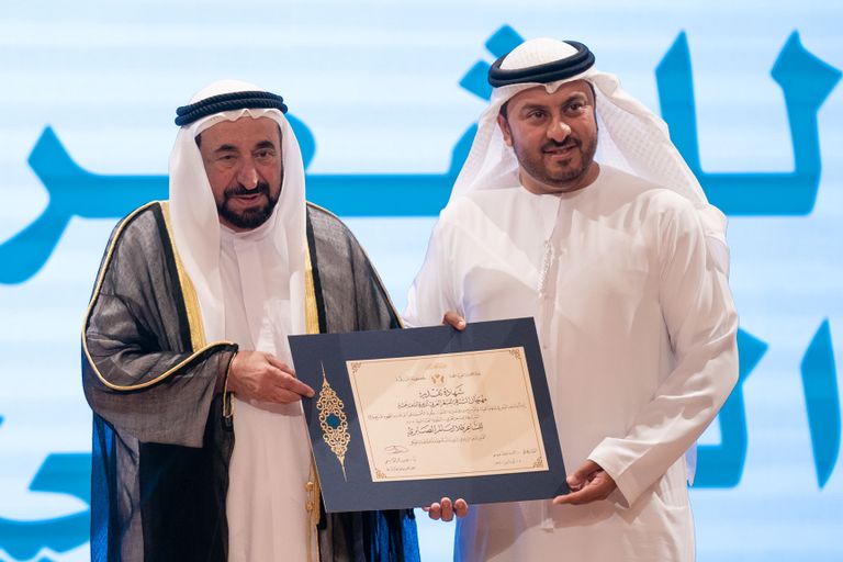 الشيخ الدكتور سلطان بن محمد القاسمي يشهد افتتاح المهرجان