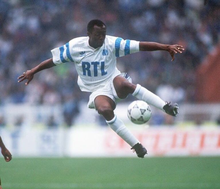 عبيدي بيليه