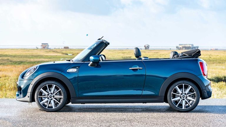 طراز Convertible Sidewalk