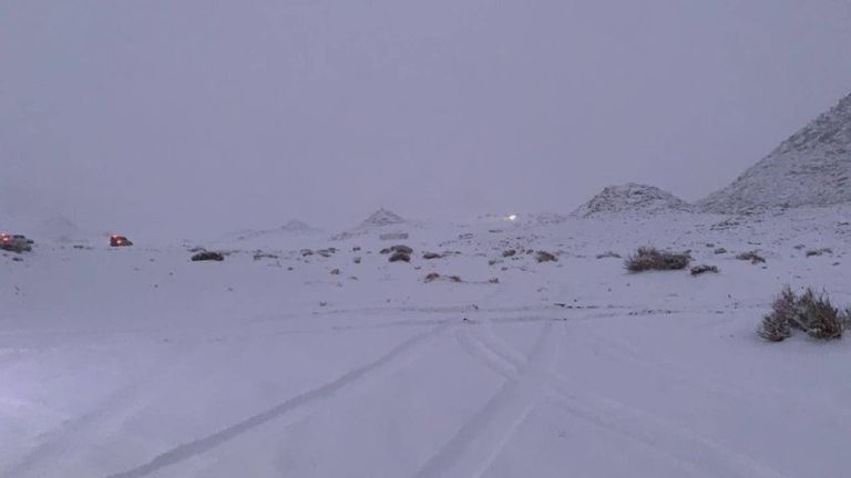 مرتفعات جبال اللوز والمحرق شهدت تساقطا كثيفا للثلوج