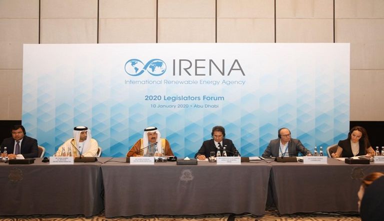 الإمارات 2050.. طاقة خضراء صديقة للبيئة ومحفزة للأجيال القادمة