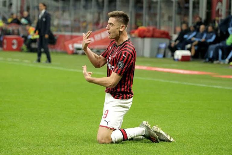 لويس سواريز - مهاجم برشلونة