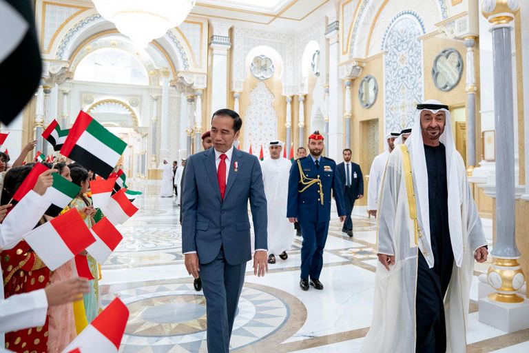 الشيخ محمد بن زايد آل نهيان ورئيس إندونيسيا 