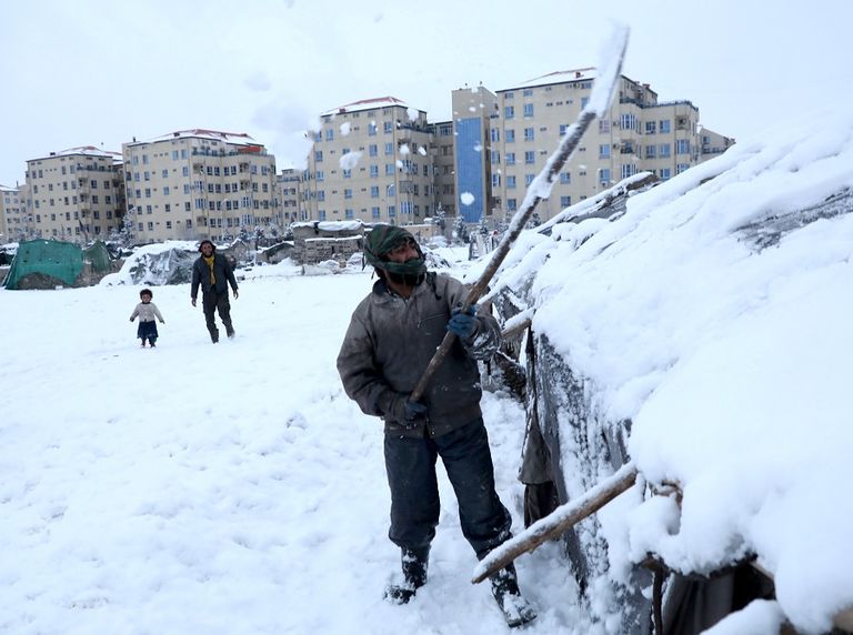 توقعات باستمرار موجة الطقس السيئ حتى الأسبوع المقبل