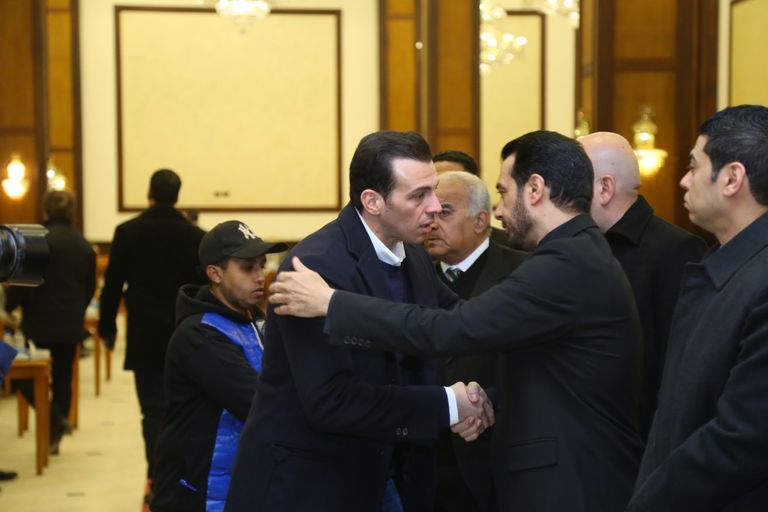 حسين الجسمي في عزاء والد إيهاب توفيق