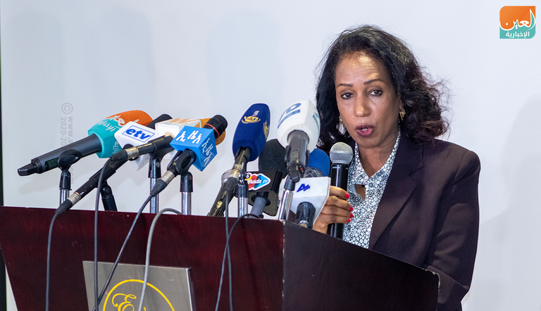 جانب من لقاء وزارة السلام مع رجال الدين