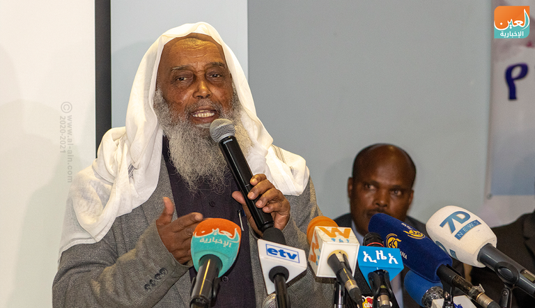 جانب من لقاء وزارة السلام مع رجال الدين