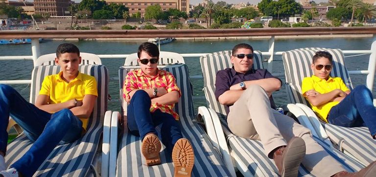 مصطفى نوفل.. أول موديل مصري من متلازمة داون