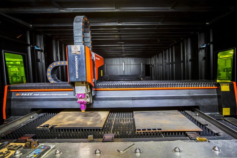 إطلاق مسابقة أفضل لحام في "ستيل فاب" الشارقة