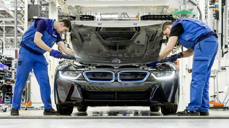 بي إم دبليو i8