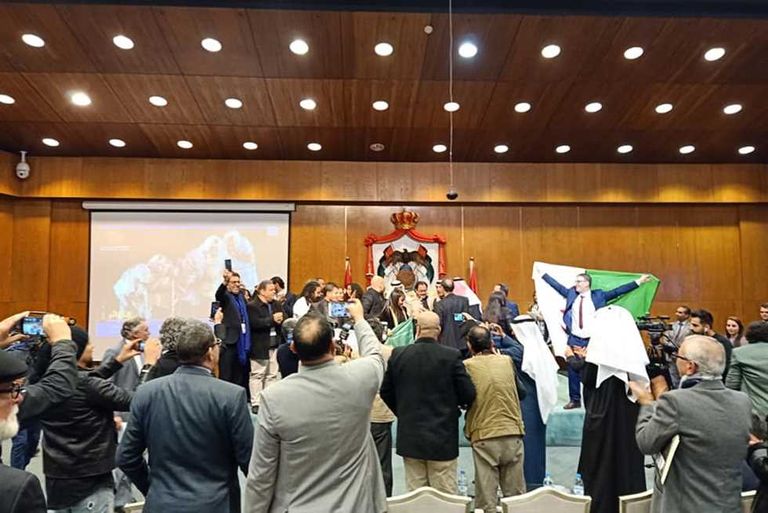 فريق عمل العرض الجزائري "جي بي إس" 