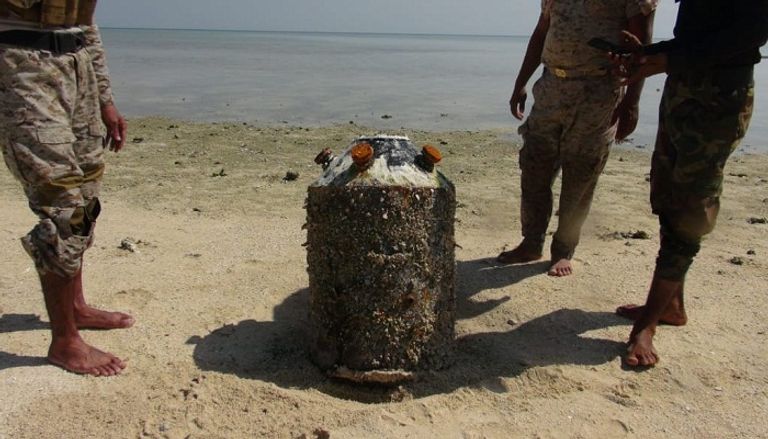 أحد الألغام البحرية على سواحل اليمن