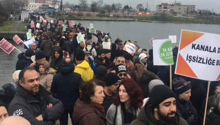 احتجاجات في إسطنبول ضد قناة أردوغان