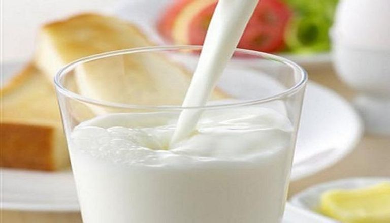 الحليب خالي الدسم يطيل العمر