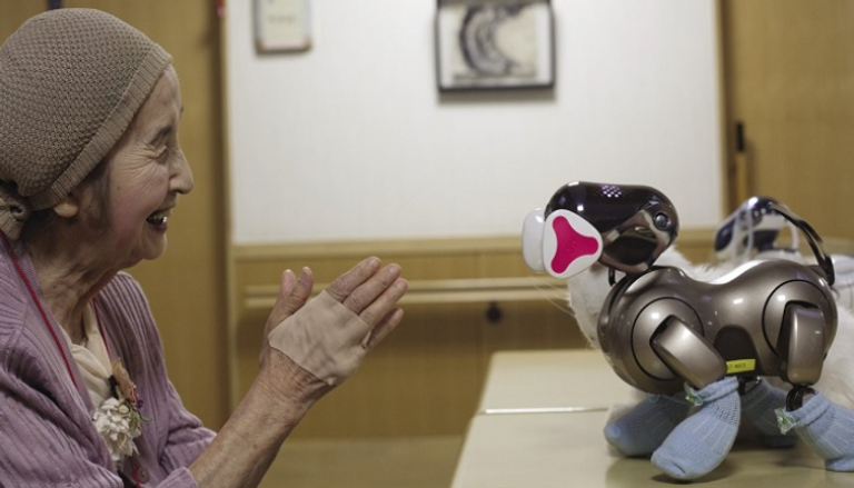 اليابان تستعين بالروبوتات للتمريض