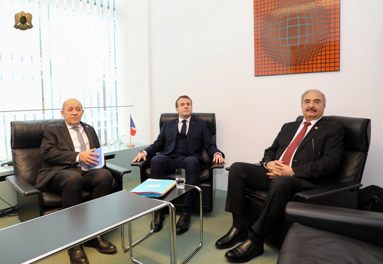 حفتر وماكرون قبيل انعقاد مؤتمر برلين حفتر وميركل قبيل انعقاد مؤتمر برلين