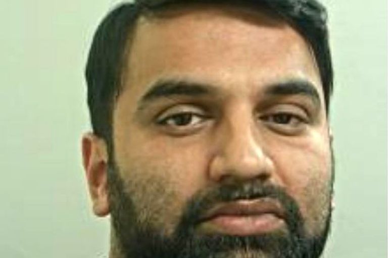 الرجل ينتحل صفة زوجته للاستيلاء على التعويض - أرشيفية