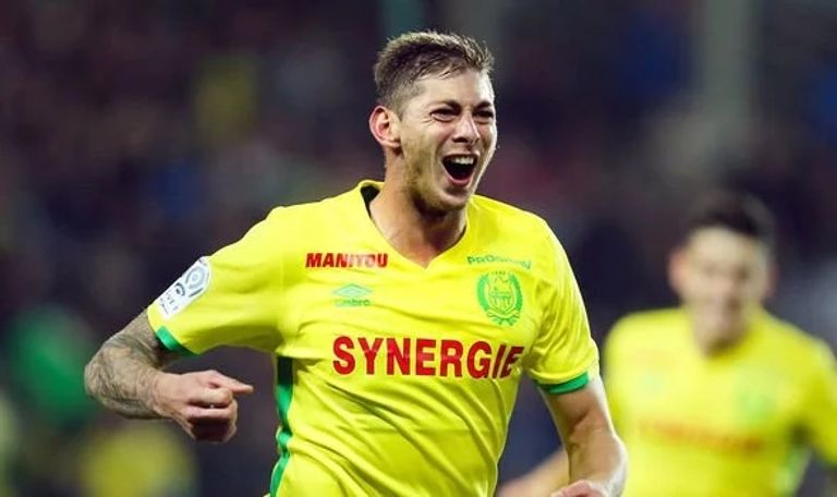 سالا مع لاعبي نانت