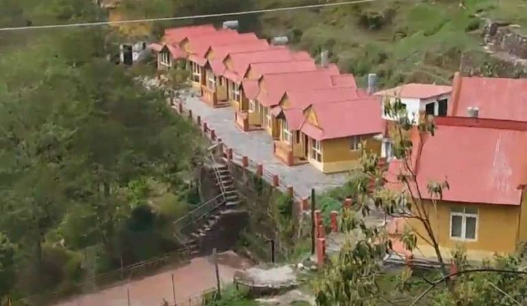 منتجع إيفرست بانوراما في بالونج غربي كاتمدنو