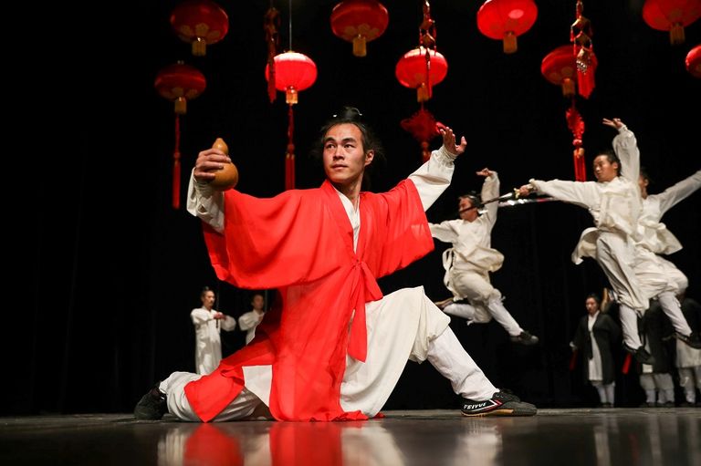 الصينيون يحتفلون بعيد الربيع الصيني منذ أكثر من 4 آلاف سنة