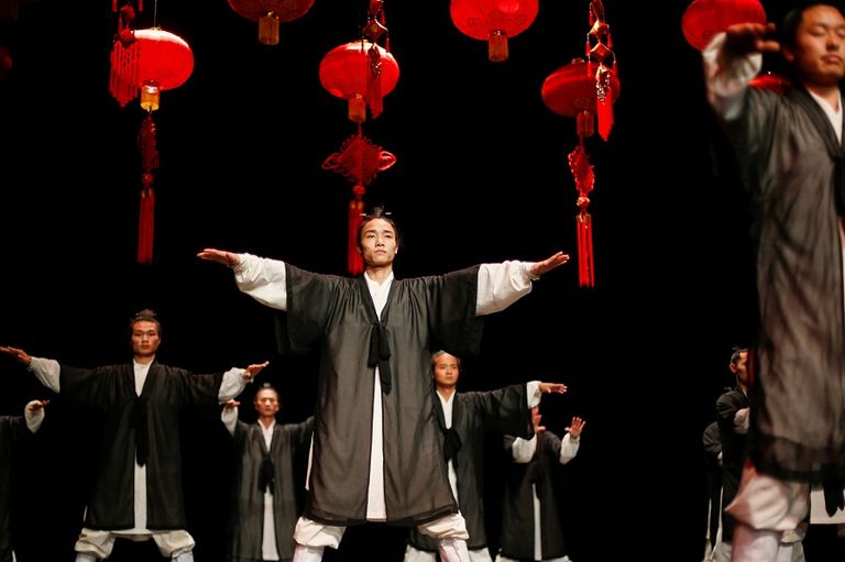 الصينيون يحتفلون بعيد الربيع الصيني منذ أكثر من 4 آلاف سنة