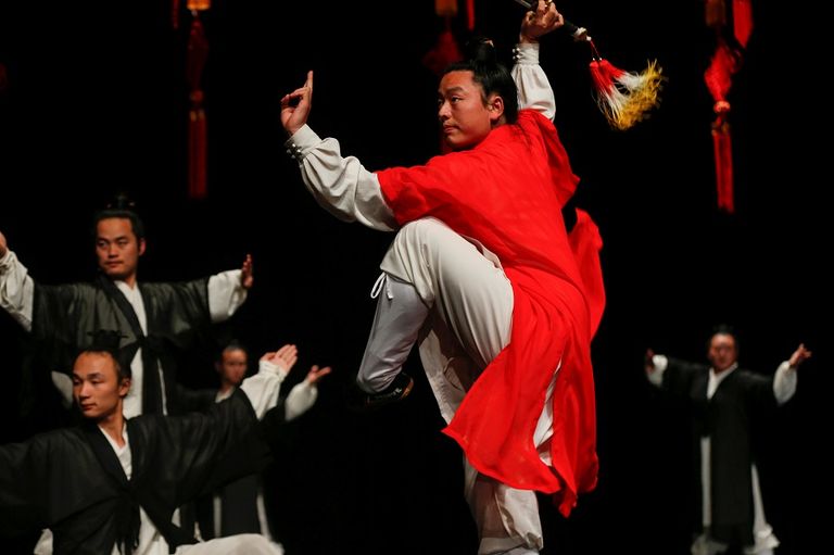 الصينيون يحتفلون بعيد الربيع الصيني منذ أكثر من 4 آلاف سنة